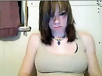 Alluring Webcam Teen From Arizona Flashes Her Tits For Money