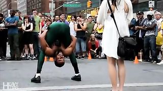 Crazy Street Performances In New York City